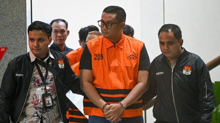 PDIP Siap Pecat Bupati Klaten Hamenang Setelah Ditetapkan Tersangka Korupsi