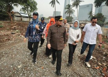 Gubernur DKI Periksa Normalisasi Kali Mampang Menjelang Musim Hujan