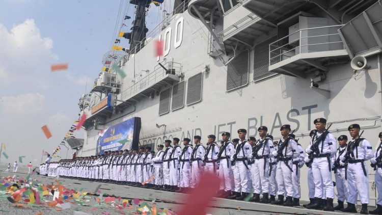 KRI Sriwijaya 100 Siap Membantu Penanganan Bencana