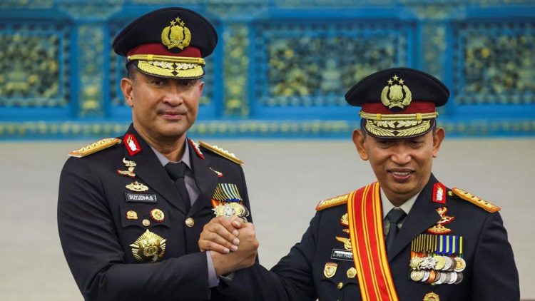 Terlama 14 Tahun dan Tersingkat 8 Bulan dalam Satu Periode