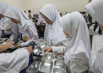 Prasmanan di Sekolah untuk Mengurangi Limbah Makanan